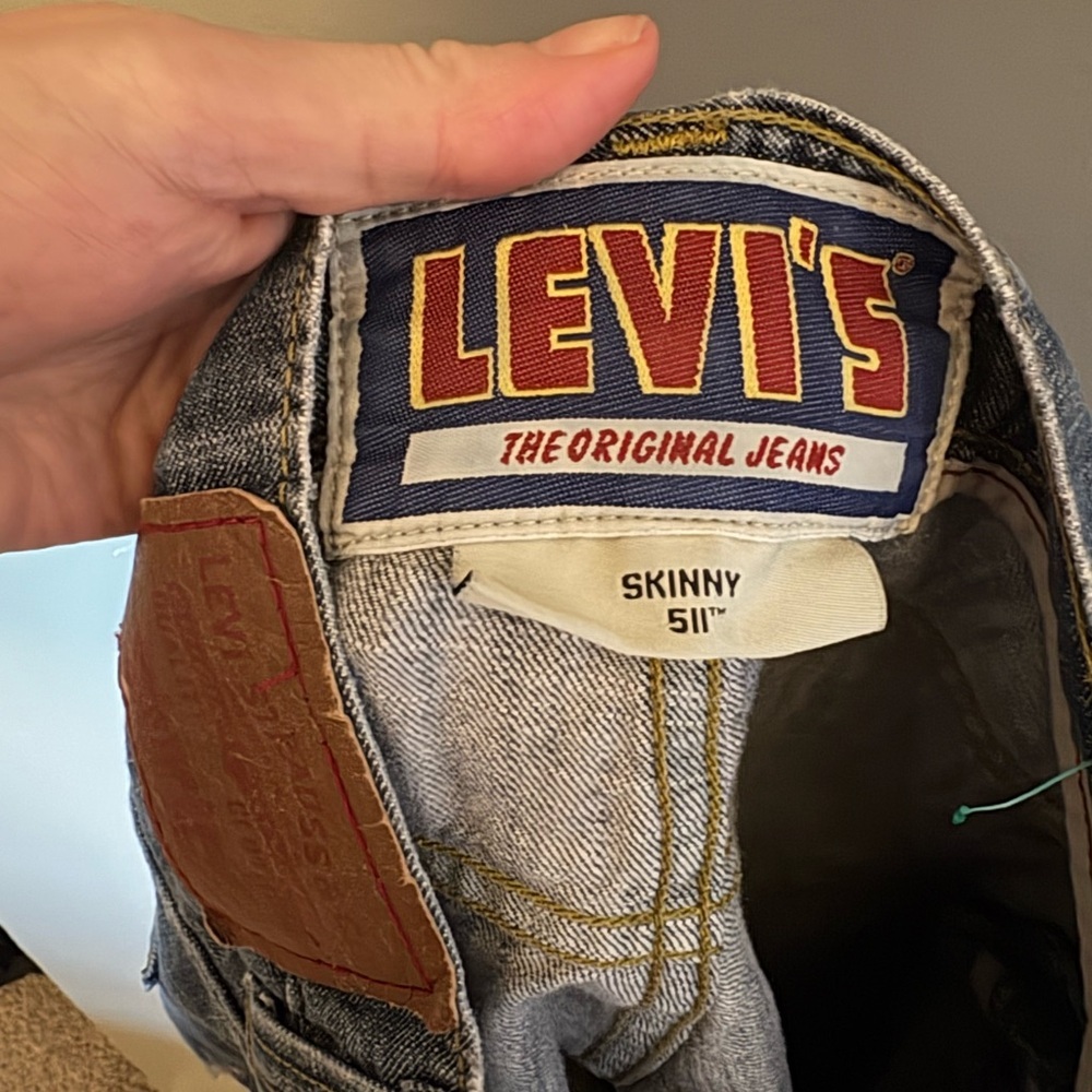 Levis‎ y2k era 511 skinny in 31x30 - Picture 2 of 6